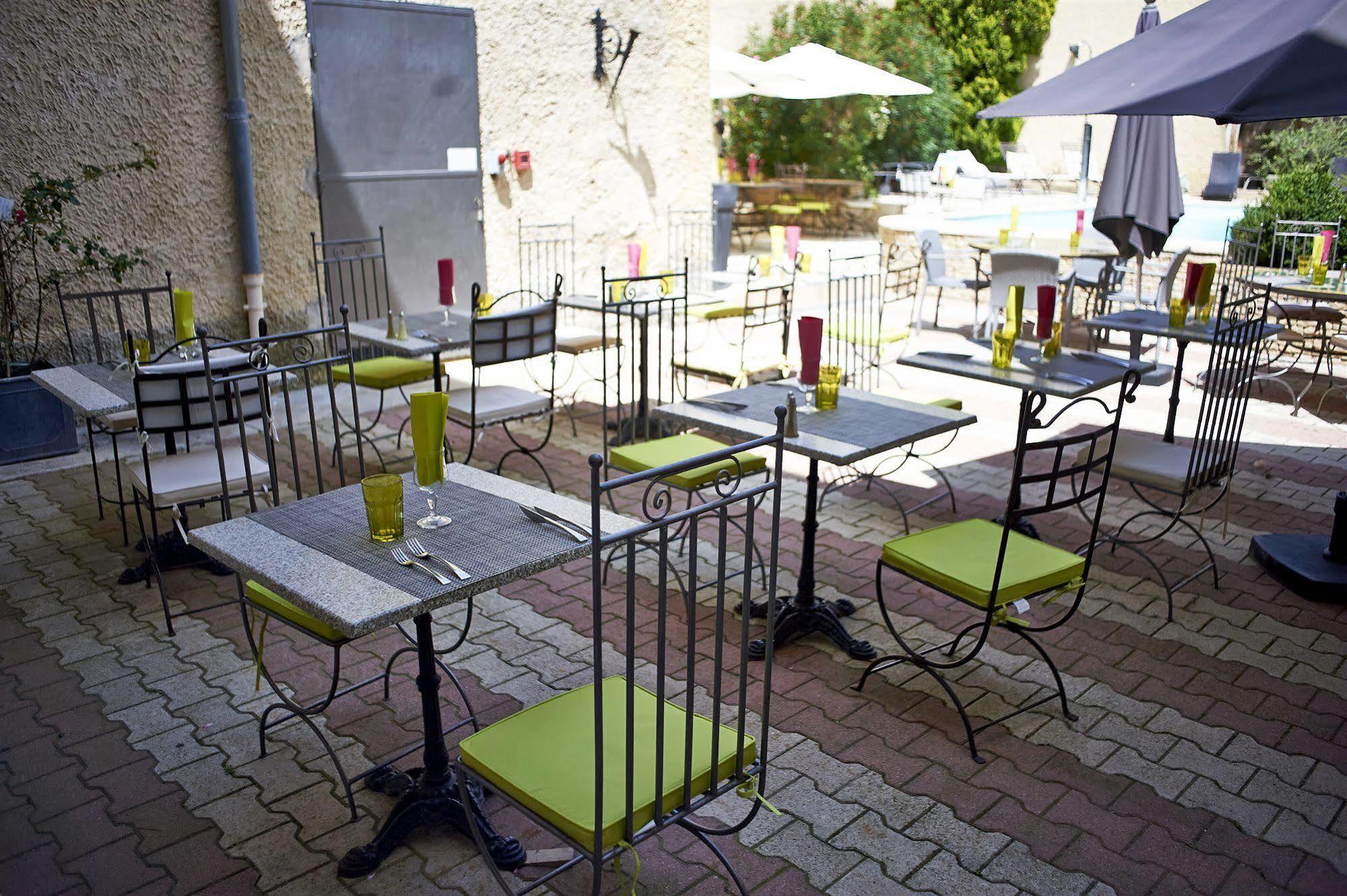 Hotel La Bastide D'Entraigues 외부 사진