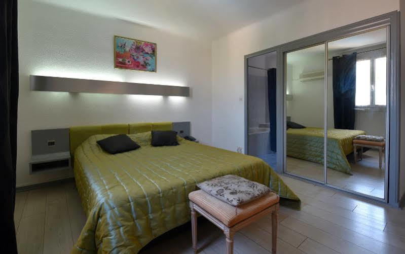 Hotel La Bastide D'Entraigues 외부 사진